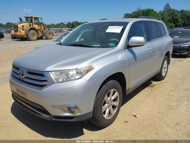 Продажа на аукционе авто 2012 Toyota Highlander Se V6, vin: 5TDBK3EH9CS123414, номер лота: 45256994