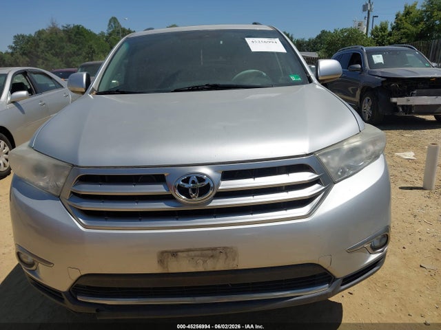 Продажа на аукционе авто 2012 Toyota Highlander Se V6, vin: 5TDBK3EH9CS123414, номер лота: 45256994