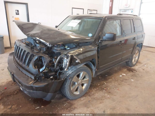 2017 Jeep Patriot Latitude 4x4 მანქანა იყიდება აუქციონზე, vin: 1C4NJRFB9HD174668, აუქციონის ნომერი: 45257018