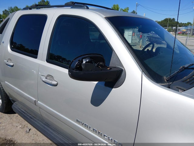 2008 Chevrolet Avalanche 1500 Lt მანქანა იყიდება აუქციონზე, vin: 3GNFK12348G143792, აუქციონის ნომერი: 45257020