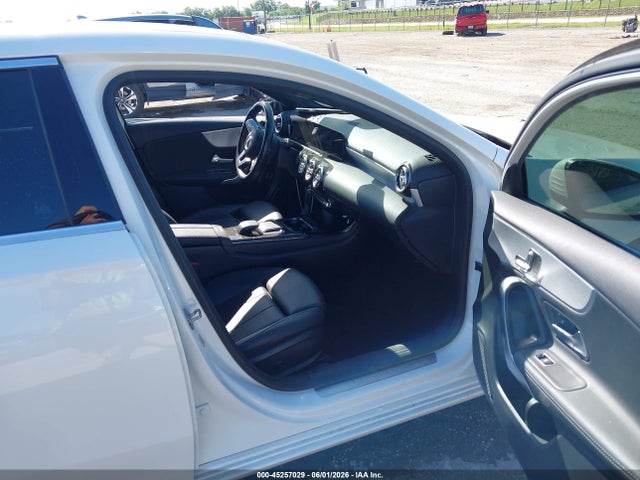 Продаж на аукціоні авто 2021 Mercedes-benz A 220, vin: W1K3G4EBXMJ296886, номер лоту: 45257029