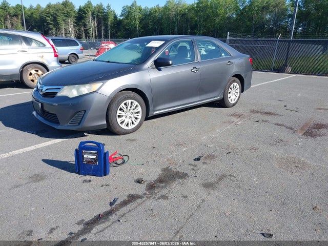 45257041 :رقم المزاد ، 4T4BF1FK9CR209449 vin ، 2012 Toyota Camry Le مزاد بيع