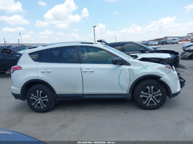 Aukcja sprzedaży 2016 Toyota Rav4 Le, vin: JTMZFREVXGJ096724, numer aukcji: 45257064