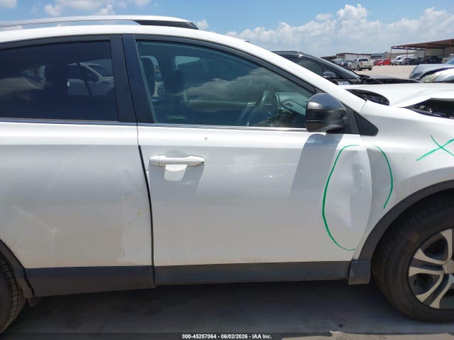 Aukcja sprzedaży 2016 Toyota Rav4 Le, vin: JTMZFREVXGJ096724, numer aukcji: 45257064