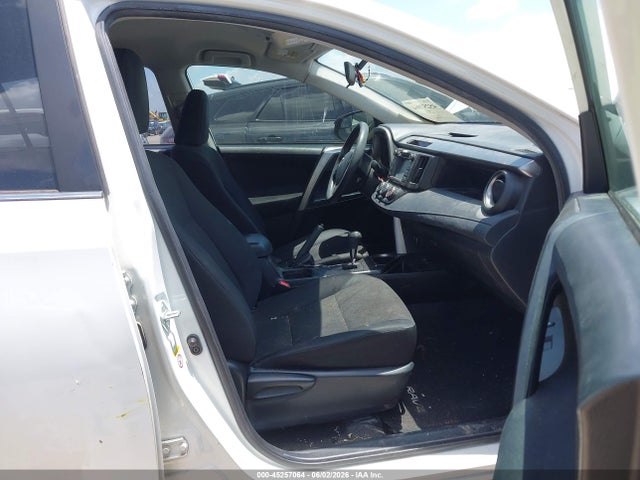 Aukcja sprzedaży 2016 Toyota Rav4 Le, vin: JTMZFREVXGJ096724, numer aukcji: 45257064