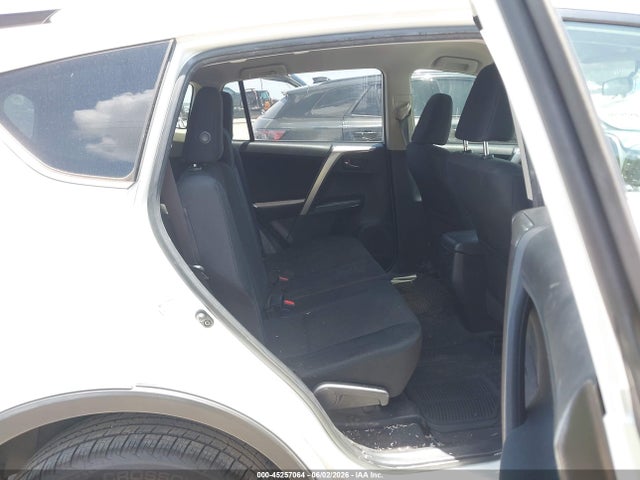 Aukcja sprzedaży 2016 Toyota Rav4 Le, vin: JTMZFREVXGJ096724, numer aukcji: 45257064