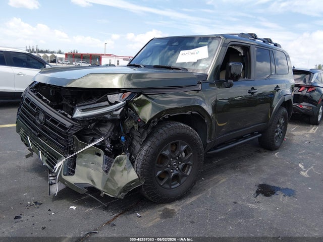 Lexus Gx 550 Overtrail 2024 JTJTBCDX0R5024523 Image 2