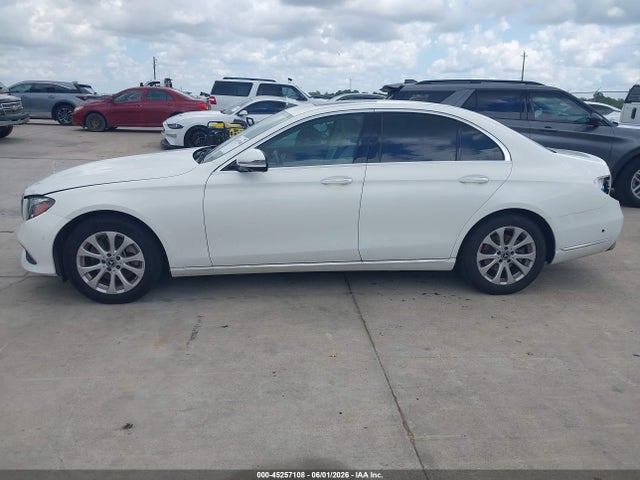 Mercedes-Benz E 300 2019 WDDZF4JB8KA573017 Image 14