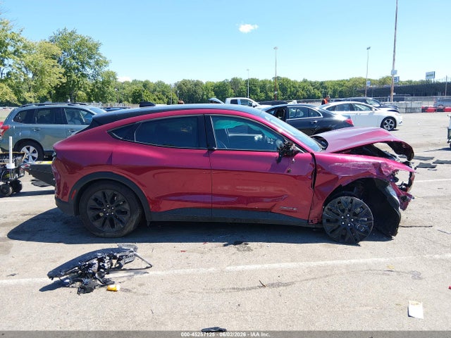 3FMTK1R44SMA14787 Ford Mustang Mach-e Select
