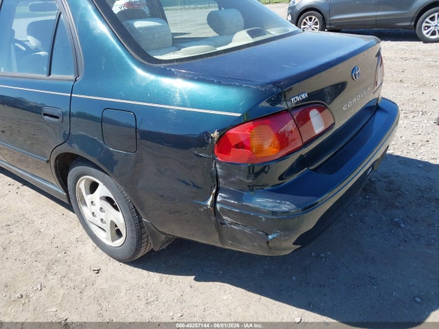 45257144 :رقم المزاد ، 2T1BR12E9XC153800 vin ، 1999 Toyota Corolla Le مزاد بيع