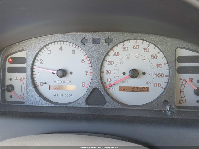 45257144 :رقم المزاد ، 2T1BR12E9XC153800 vin ، 1999 Toyota Corolla Le مزاد بيع