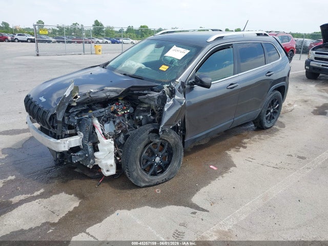 Jeep Cherokee Latitude 2015 1C4PJMCS7FW615943 Image 2