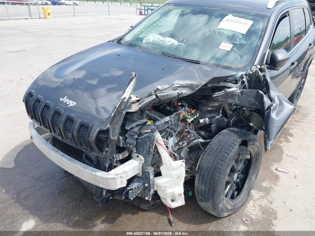 Jeep Cherokee Latitude 2015 1C4PJMCS7FW615943 Image 6
