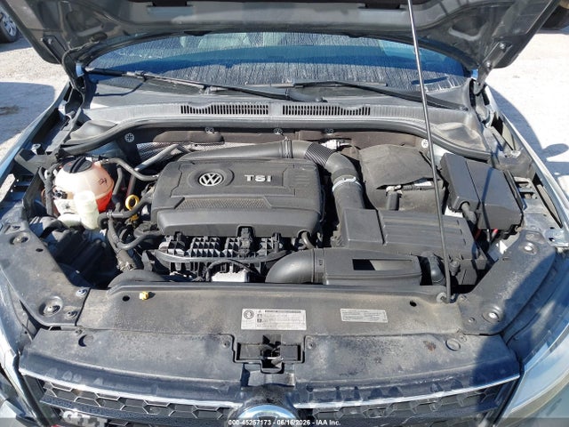 45257173 :رقم المزاد ، 3VW4T7AJ4HM310358 vin ، 2017 Volkswagen Jetta Gli مزاد بيع