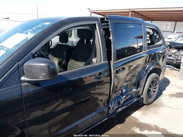 45257190 :رقم المزاد ، 2C4RDGBGXJR135833 vin ، 2018 Dodge Grand Caravan Se Plus مزاد بيع