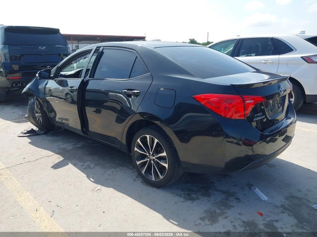 Toyota COROLLA SE 2017 5YFBURHEXHP577735 Image 3