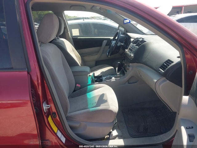 45257245 :رقم المزاد ، JTEES41A282048741 vin ، 2008 Toyota Highlander مزاد بيع