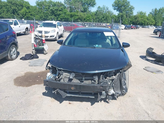 2012 Toyota Camry Hybrid Le მანქანა იყიდება აუქციონზე, vin: 4T1BD1FK8CU001143, აუქციონის ნომერი: 45257323