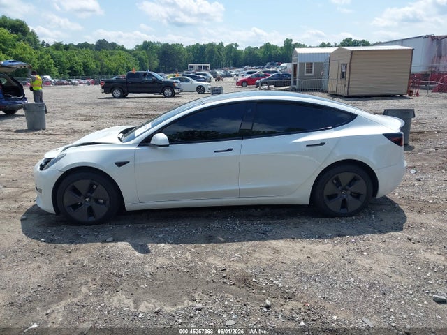 45257368 :رقم المزاد ، 5YJ3E1EBXNF328579 vin ، 2022 Tesla Model 3 Long Range Dual Motor All-wheel Drive مزاد بيع