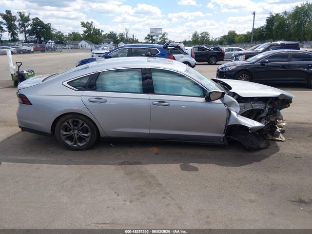 45257392 :رقم المزاد ، 1HGCY1F3XPA020551 vin ، 2023 Honda Accord Ex مزاد بيع