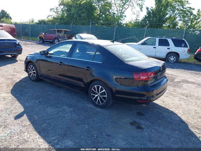 2017 Volkswagen Jetta 1.4t Se მანქანა იყიდება აუქციონზე, vin: 3VWB67AJ3HM257733, აუქციონის ნომერი: 45257399
