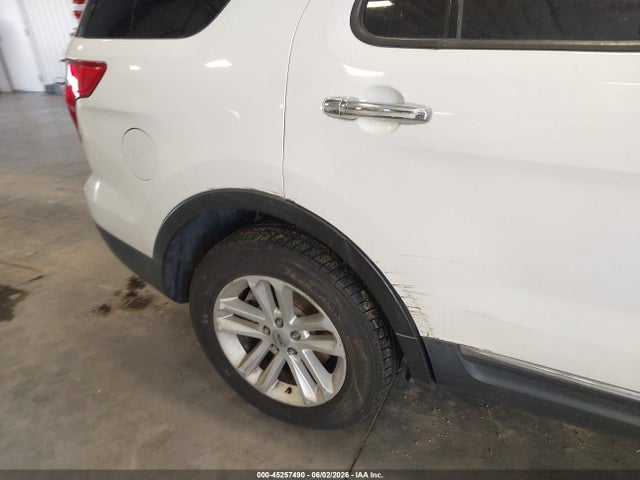 45257490 :رقم المزاد ، 1FMHK8D83BGA88673 vin ، 2011 Ford Explorer Xlt مزاد بيع