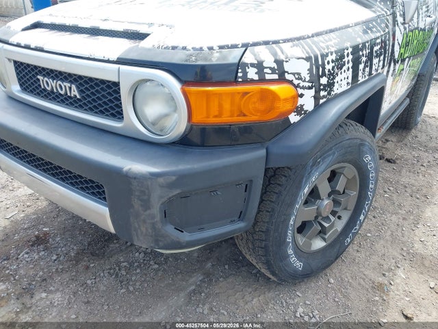 2007 Toyota Fj Cruiser მანქანა იყიდება აუქციონზე, vin: JTEBU11F170057688, აუქციონის ნომერი: 45257504
