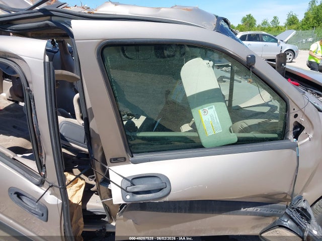 45257528 :رقم المزاد ، 1GNDU03E93D227561 vin ، 2003 Chevrolet Venture Ls مزاد بيع