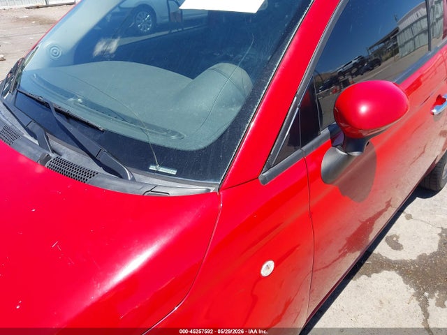 45257592 :رقم المزاد ، 3C3CFFAR5FT607829 vin ، 2015 Fiat 500 Pop مزاد بيع