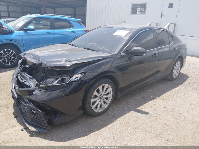 Продажа на аукционе авто 2018 Toyota Camry Le, vin: JTNB11HK6J3006592, номер лота: 45257600
