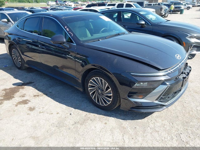 Продажа на аукционе авто 2024 Hyundai Sonata Hybrid Limited, vin: KMHL54JJ0RA101149, номер лота: 45257616