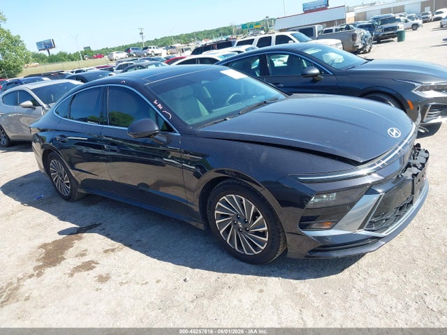Продажа на аукционе авто 2024 Hyundai Sonata Hybrid Limited, vin: KMHL54JJ0RA101149, номер лота: 45257616