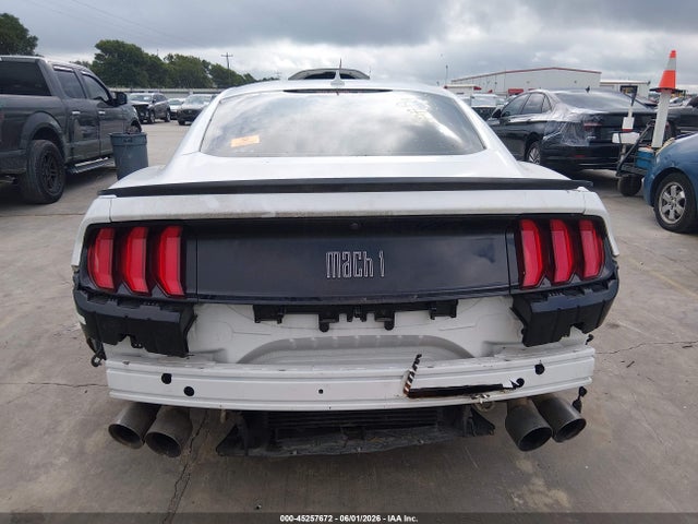 2022 Ford Mustang Mach 1 Fastback მანქანა იყიდება აუქციონზე, vin: 1FA6P8R04N5553158, აუქციონის ნომერი: 45257672