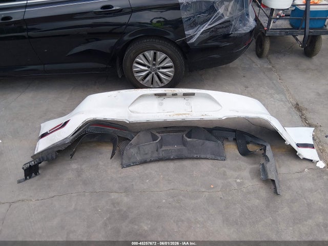 Auction sale of the 2022 Ford Mustang Mach 1 Fastback, vin: 1FA6P8R04N5553158, lot number: 45257672