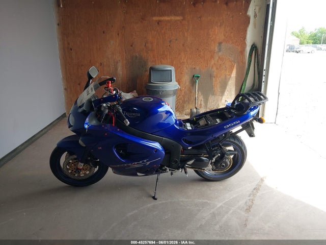 Продажа на аукционе авто 2002 Triumph Motorcycle Sprint St, vin: SMT600FS92J154465, номер лота: 45257694