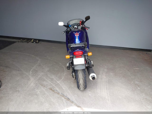 Продажа на аукционе авто 2002 Triumph Motorcycle Sprint St, vin: SMT600FS92J154465, номер лота: 45257694