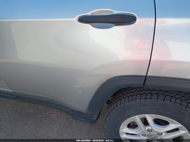 2019 Jeep Compass Sport 4x4 მანქანა იყიდება აუქციონზე, vin: 3C4NJDAB9KT620006, აუქციონის ნომერი: 45257703