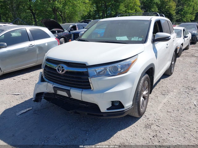 Продаж на аукціоні авто 2015 Toyota Highlander Le Plus V6, vin: 5TDBKRFH9FS145631, номер лоту: 45257710