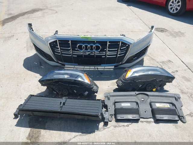 2020 Audi Q7 Premium Plus 45 Tfsi Quattro Tiptronic მანქანა იყიდება აუქციონზე, vin: WA1LJAF70LD010135, აუქციონის ნომერი: 45257732