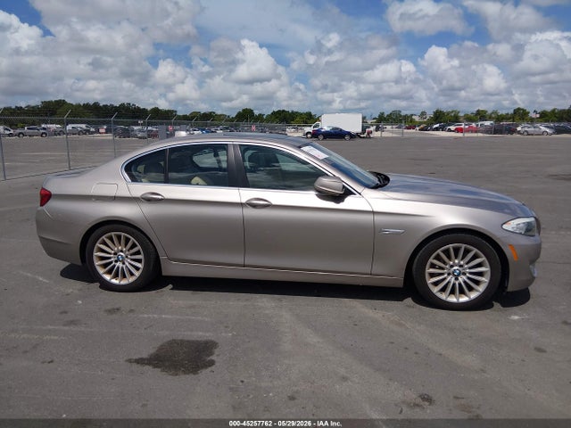 2011 Bmw 535i მანქანა იყიდება აუქციონზე, vin: WBAFR7C56BC608538, აუქციონის ნომერი: 45257762