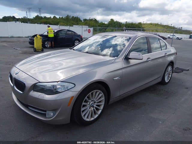 2011 Bmw 535i მანქანა იყიდება აუქციონზე, vin: WBAFR7C56BC608538, აუქციონის ნომერი: 45257762