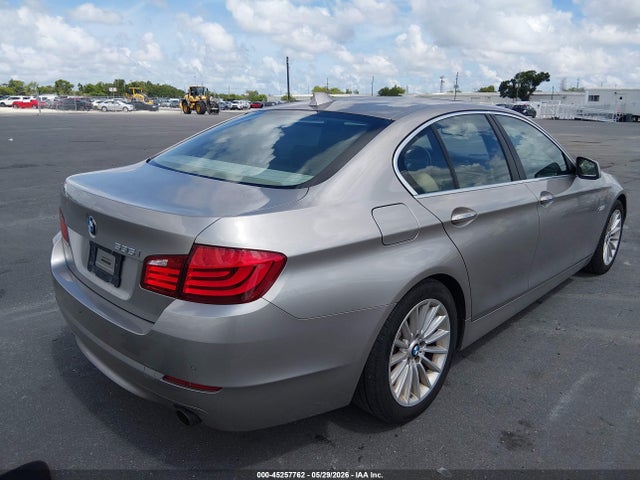 2011 Bmw 535i მანქანა იყიდება აუქციონზე, vin: WBAFR7C56BC608538, აუქციონის ნომერი: 45257762