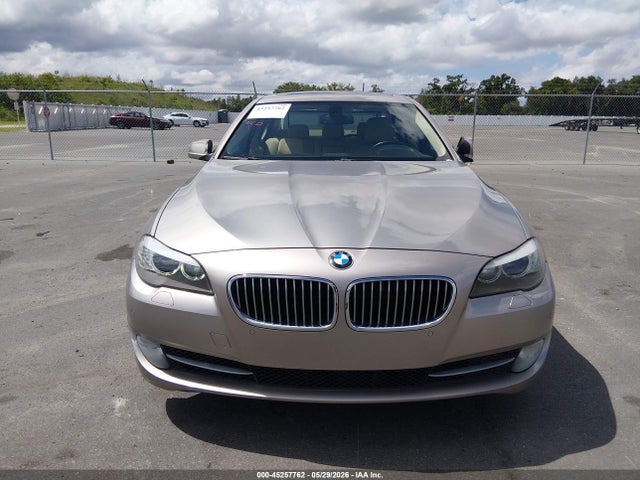 2011 Bmw 535i მანქანა იყიდება აუქციონზე, vin: WBAFR7C56BC608538, აუქციონის ნომერი: 45257762