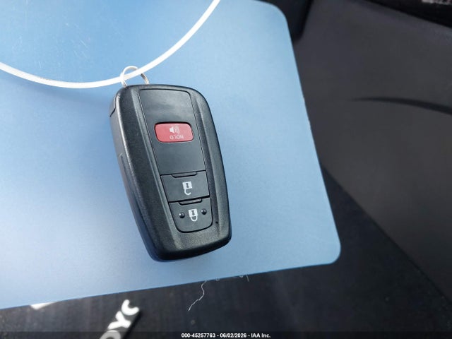 JTNKHMBX5L1071093 Toyota C-hr Limited