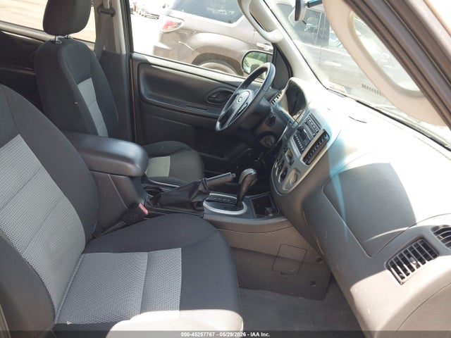 45257767 :رقم المزاد ، 1FMCU93117KA19385 vin ، 2007 Ford Escape Xlt/xlt Sport مزاد بيع