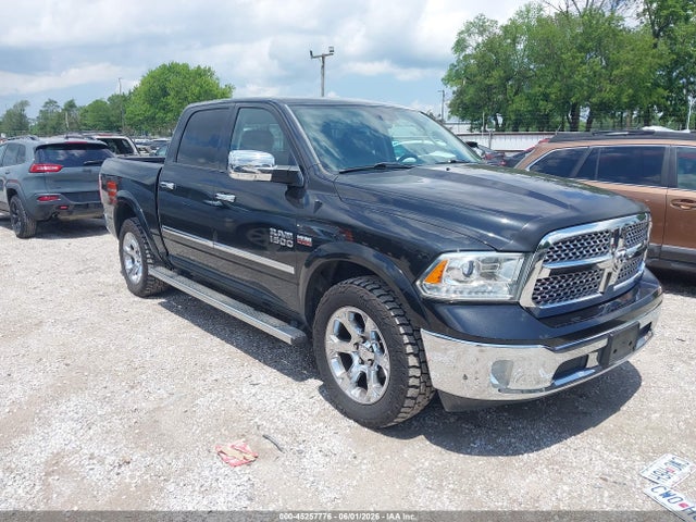 RAM 1500 Laramie 4x4 5'7 Box 2017 1C6RR7NT0HS675203 головне зображення