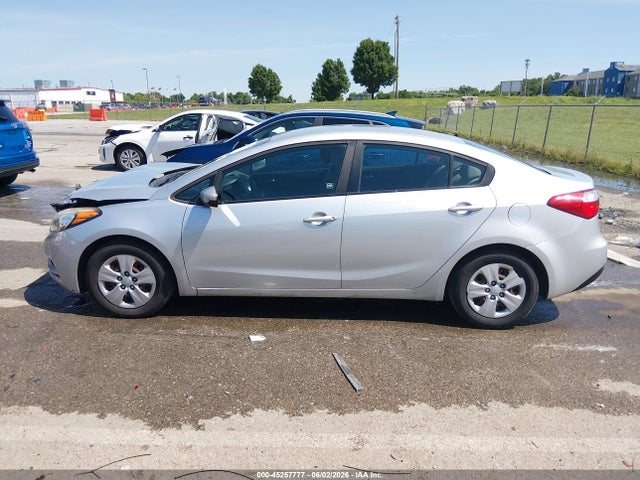 Продажа на аукционе авто 2016 Kia Forte Lx, vin: KNAFK4A68G5523971, номер лота: 45257777
