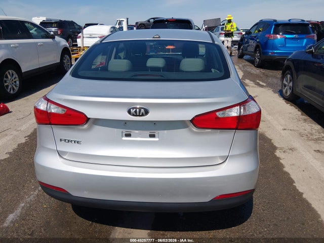 Продажа на аукционе авто 2016 Kia Forte Lx, vin: KNAFK4A68G5523971, номер лота: 45257777