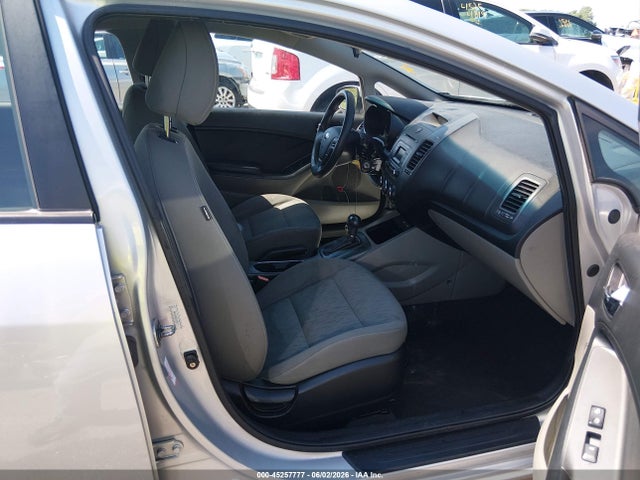 Продажа на аукционе авто 2016 Kia Forte Lx, vin: KNAFK4A68G5523971, номер лота: 45257777