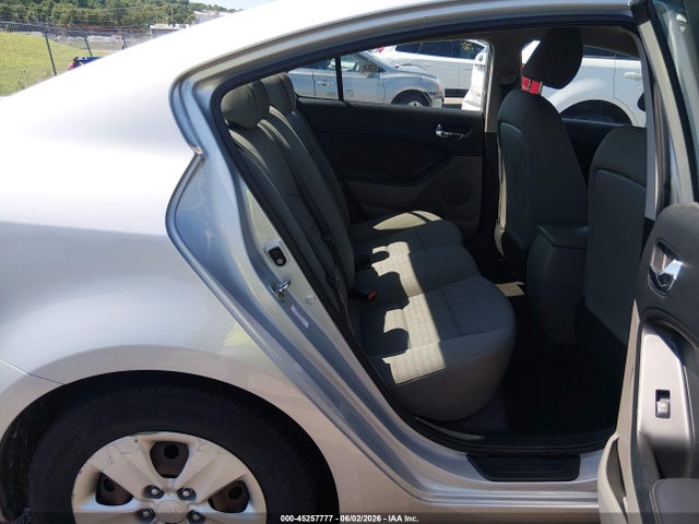 Продажа на аукционе авто 2016 Kia Forte Lx, vin: KNAFK4A68G5523971, номер лота: 45257777